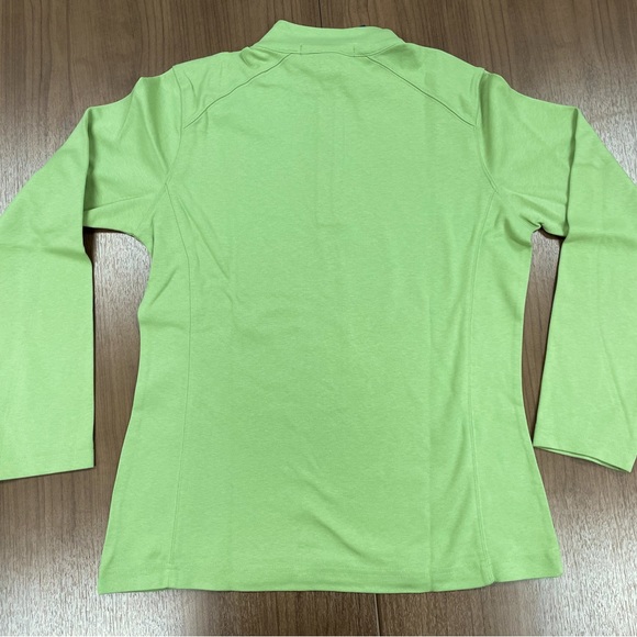 Devon & Jones Women’s Performance Quarterzip - Picture 3 of 3